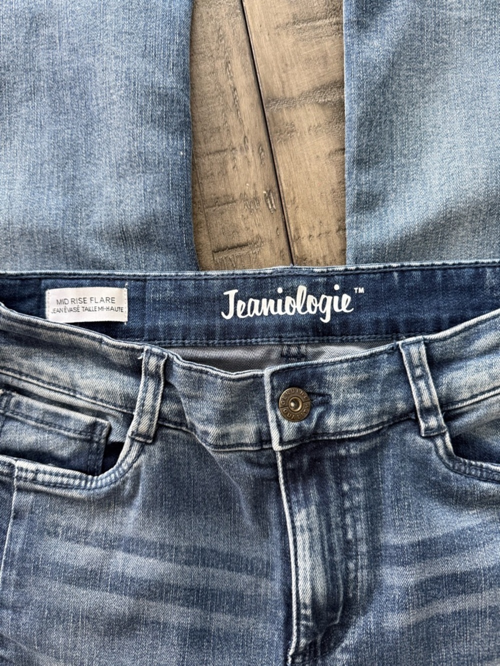 NWOT Jeaniologie Mid Rise Flare Jeans, size 8. - Picture 6 of 7